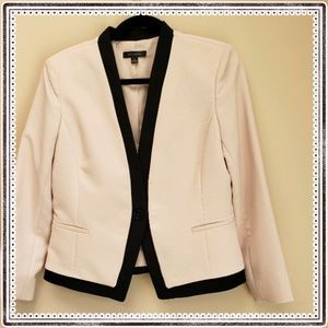 Ann Taylor  cream blazer